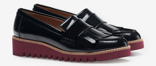 Uterqüe black red loafers