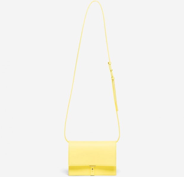 PB 0110 AB10 yellow