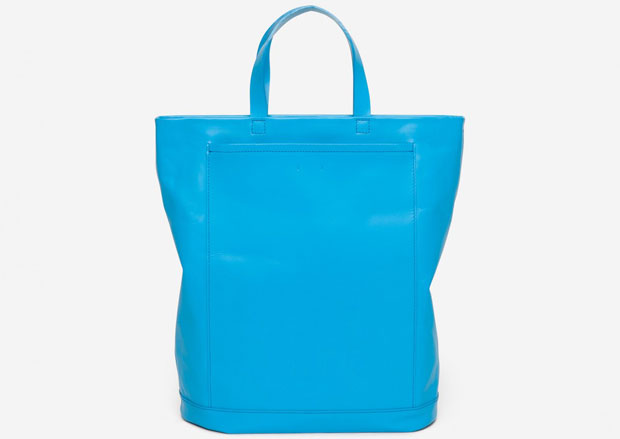 PB 0110 CM11 blue