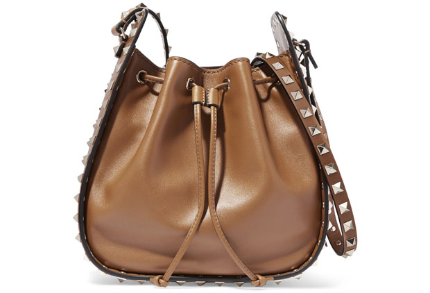 Valentino Rockstud bucket bag drawstring tan