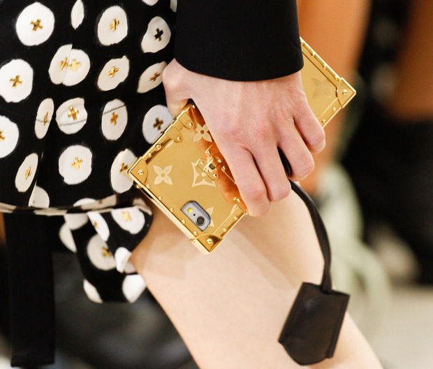 Louis Vuitton Eye Trunk iPhone 7 case monogram gold