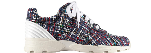 Chanel sneakers tweed blue