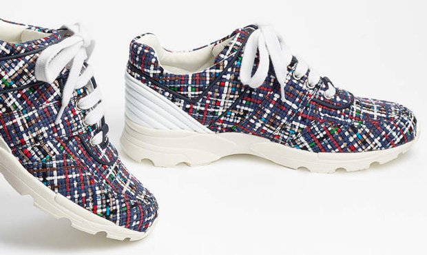 Chanel sneakers tweed white blue