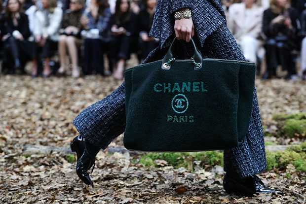 Chanel fall winter 2018 bags Deauville