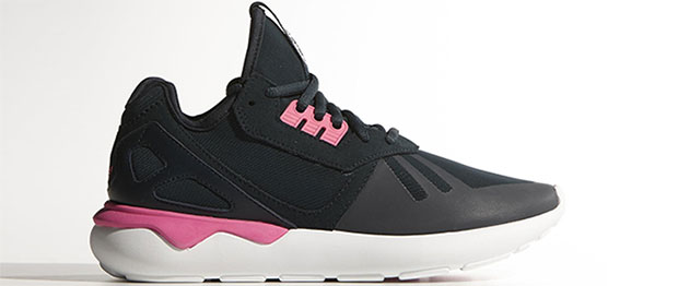 Adidas Tubular runner black pink